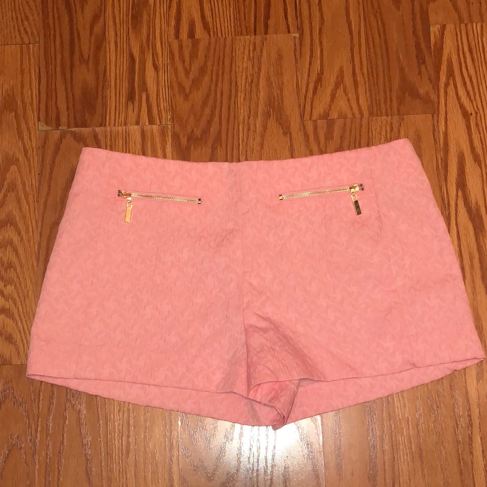 NEVER WORN Forever 21 Zip Up Textured Shorts